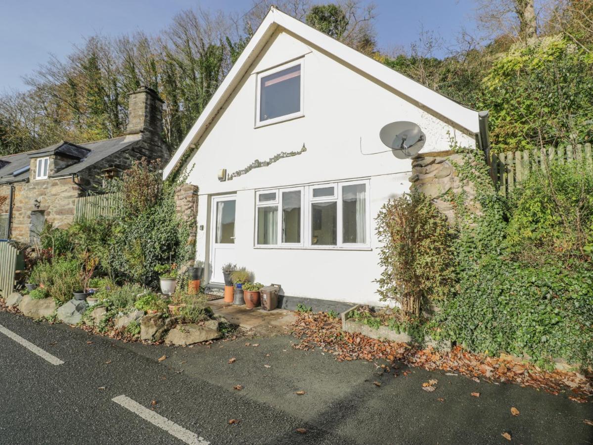 Bryn Melyn Artist'S Cottage Llanelltyd Exterior photo